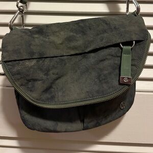 Lululemon All Night Festival Bag 5L